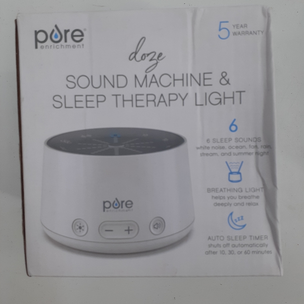 Pure enrichment doze sound machine and sleep therapy light new in box